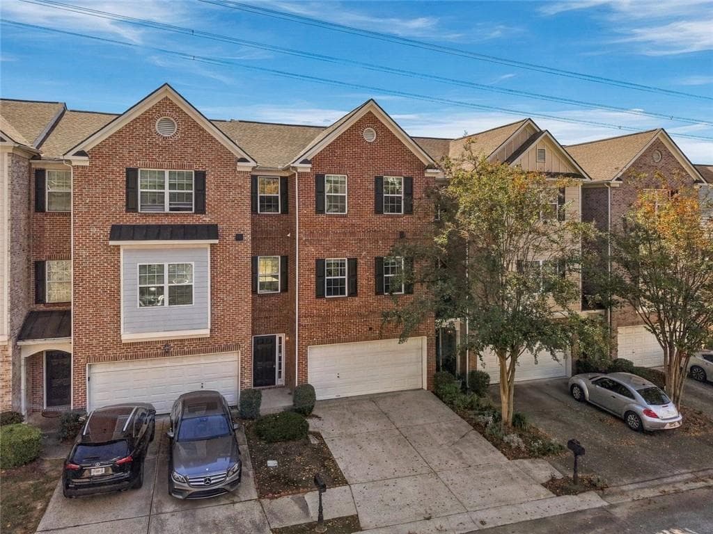 4 bedroom, 4 bathroom, 2,808 sq ft townhouse for sale at 2106 Tidal Cove 41, Lawrenceville, GA 30043 — photo 2