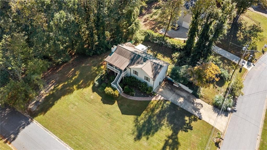 3 bedroom, 2 bathroom, 1,174 sq ft single family residence for sale at 15 Indian Creek Lane, Powder Springs, GA 30127 — photo 2