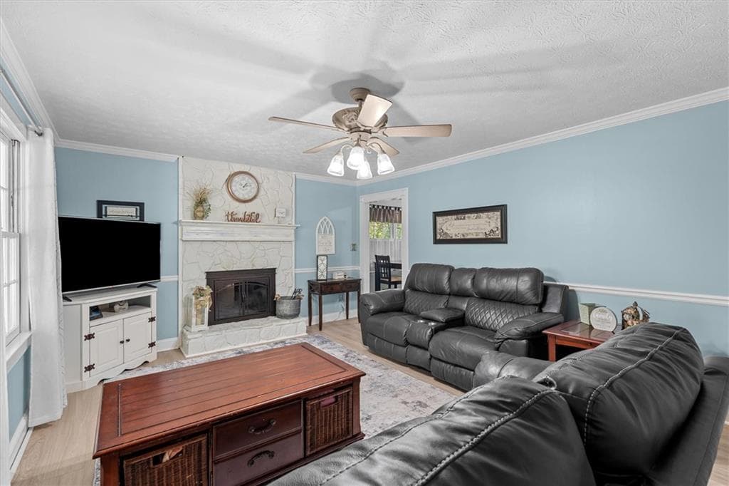 3 bedroom, 2 bathroom, 1,174 sq ft single family residence for sale at 15 Indian Creek Lane, Powder Springs, GA 30127 — photo 10