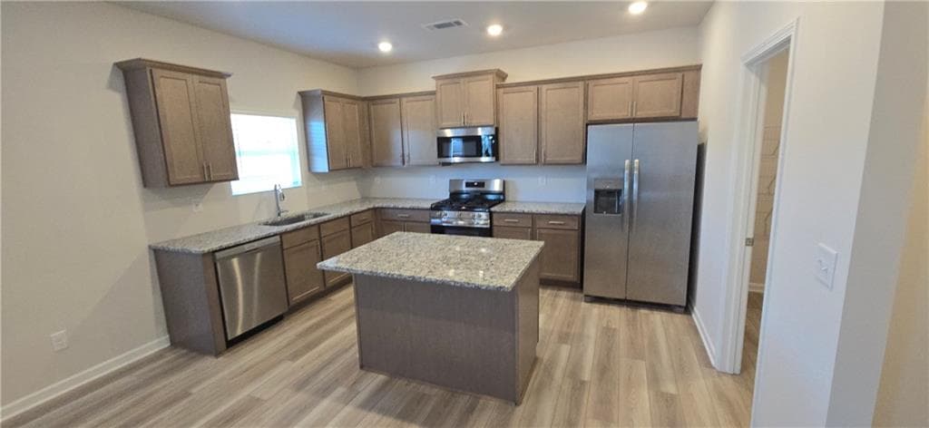 4 bedroom, 3 bathroom, 2,200 sq ft single family residence for rent at 349 Bloomfield Circle, Canton, GA 30114 for $2,450 a month — photo 7