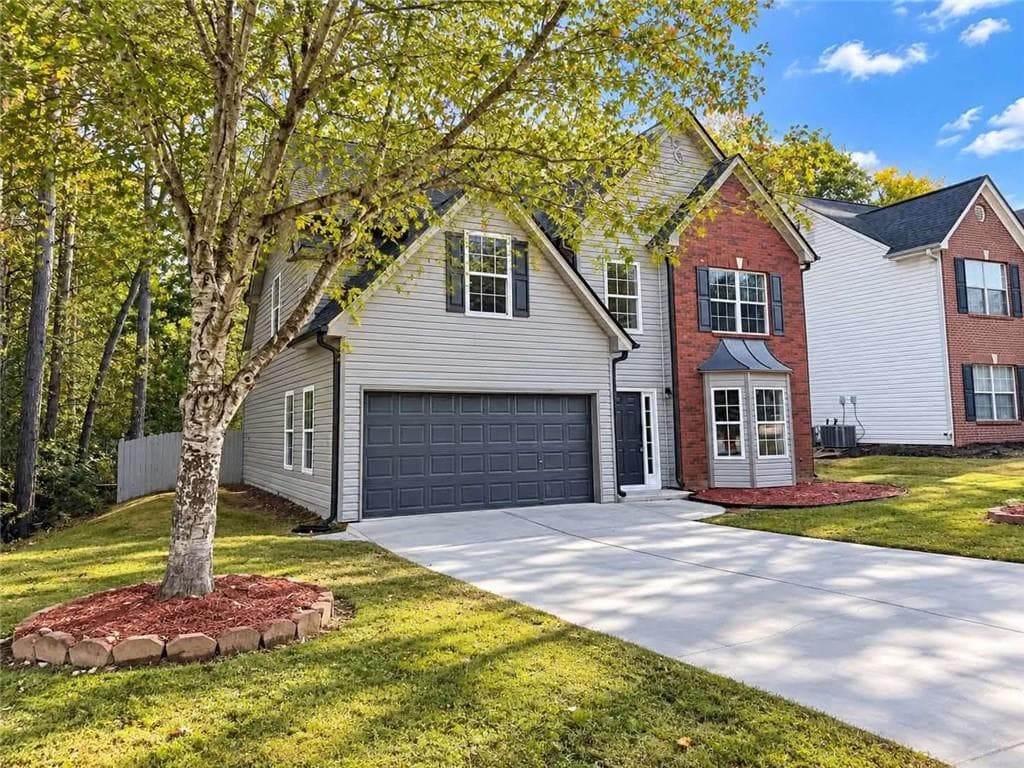 4 bedroom, 3 bathroom, 2,629 sq ft single family residence for sale at 3357 Baymount Way, Lawrenceville, GA 30043 — photo 2