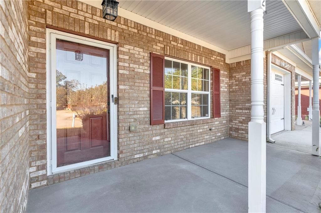 2 bedroom, 2 bathroom, 1,176 sq ft townhouse for sale at 6832 Tara Oaks Drive, Riverdale, GA 30274 — photo 6