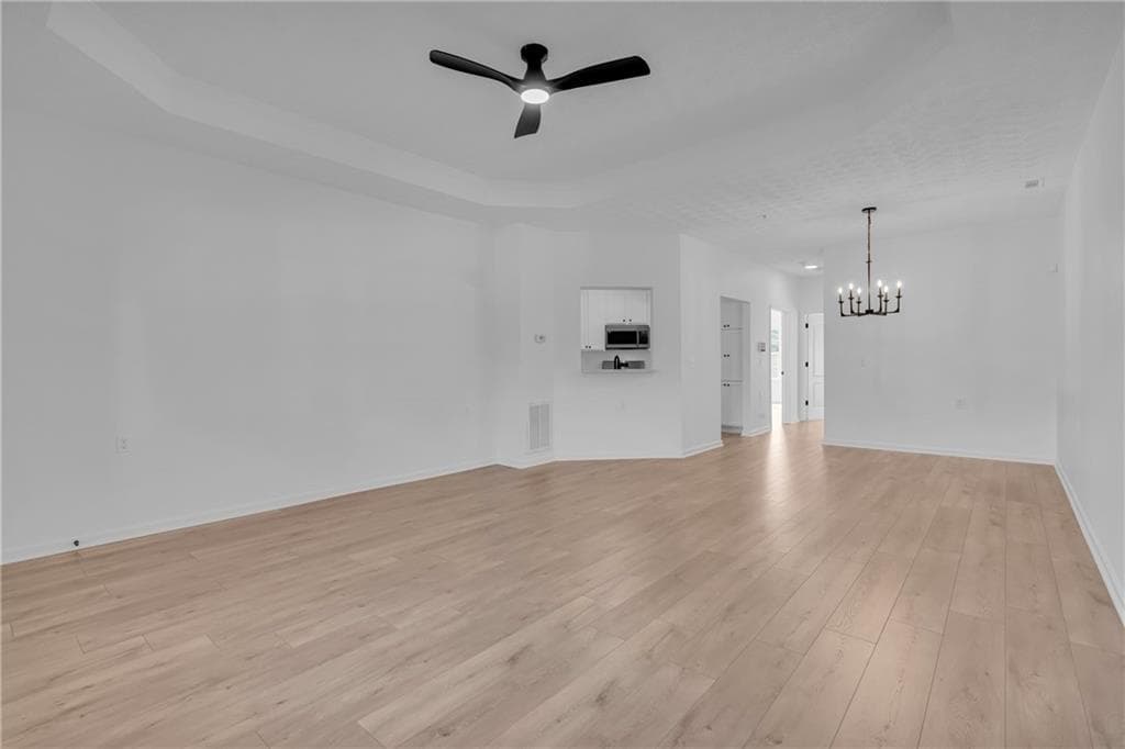 2 bedroom, 2 bathroom, 1,176 sq ft townhouse for sale at 6832 Tara Oaks Drive, Riverdale, GA 30274 — photo 8