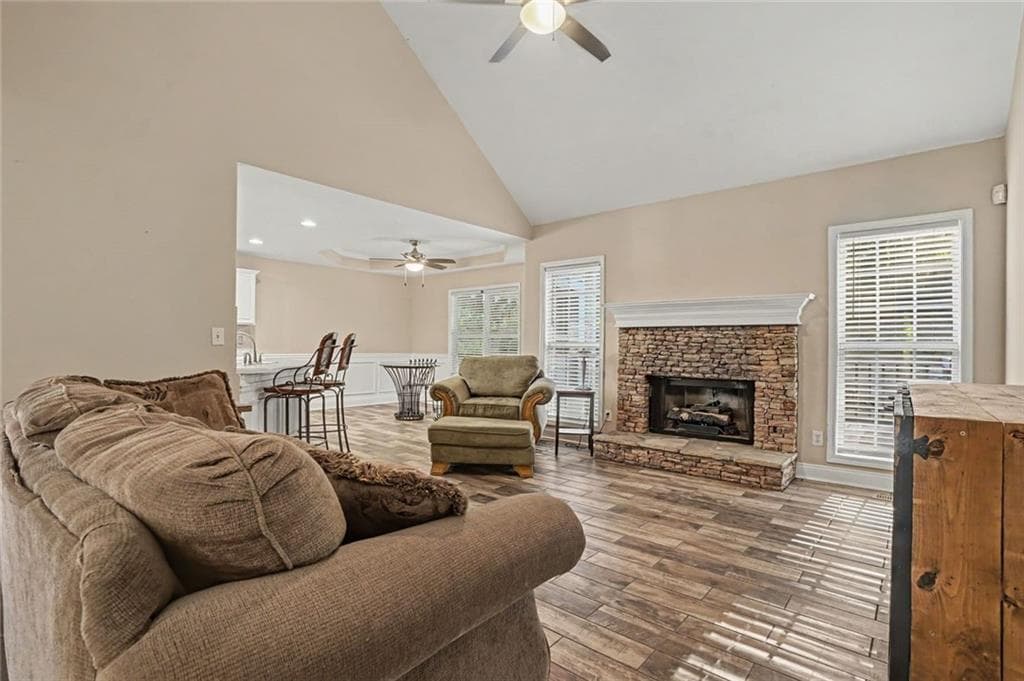 4 bedroom, 3 bathroom, 1,928 sq ft single family residence for sale at 928 Mulberry Fields Cove Northeast, Auburn, GA 30011 — photo 2