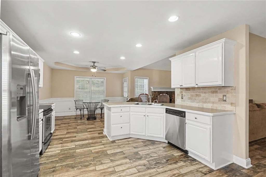 4 bedroom, 3 bathroom, 1,928 sq ft single family residence for sale at 928 Mulberry Fields Cove Northeast, Auburn, GA 30011 — photo 3