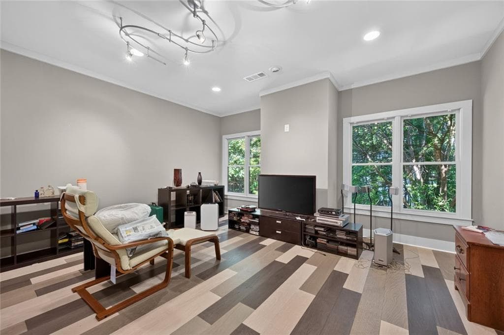 5 bedroom, 4 bathroom, 3,766 sq ft single family residence for sale at 2195 Watercrest Commons Circle, Marietta, GA 30062 — photo 8