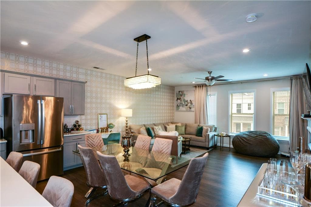 3 bedroom, 3 bathroom, 2,106 sq ft condominium for rent at 6605 Brooklyn Court, Mableton, GA 30126 for $2,500 a month — photo 2