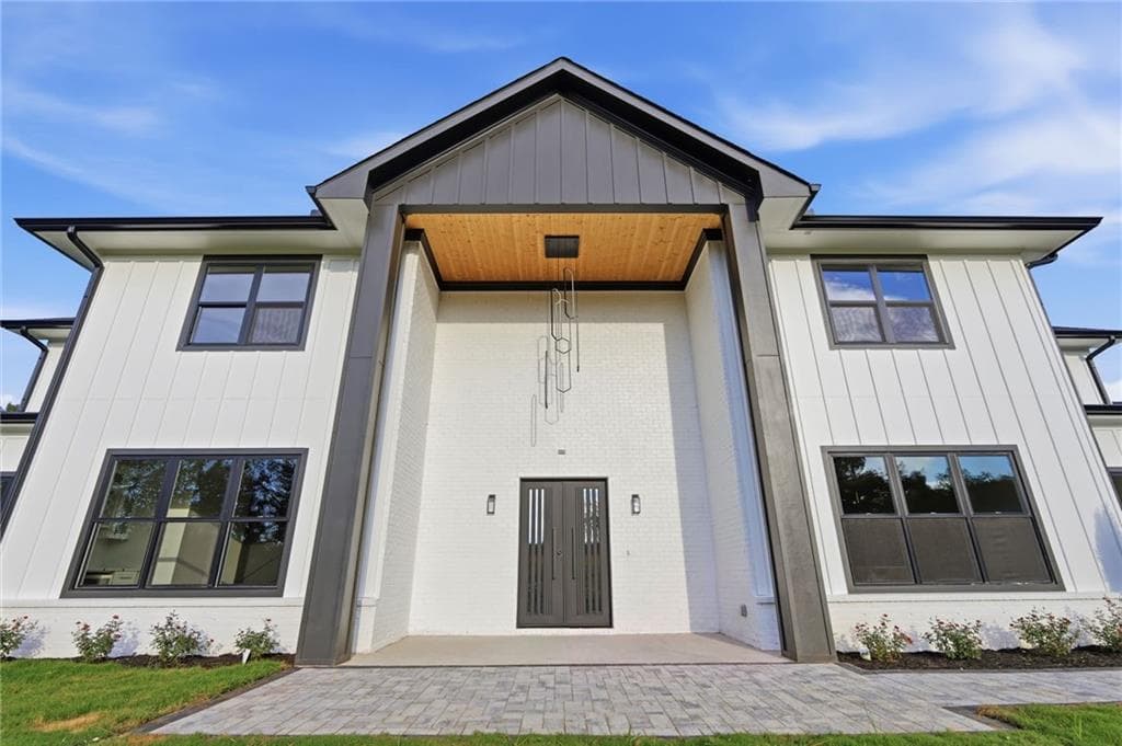 4 bedroom, 5 bathroom, 4,825 sq ft single family residence for sale at 8645 MILLWATER LN Road, Cumming, GA 30041 — photo 2