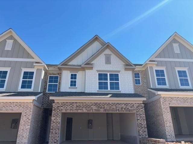 3 bedroom, 3 bathroom, 1,814 sq ft townhouse for sale at 1134 Bartlett Trace, Suwanee, GA 30024