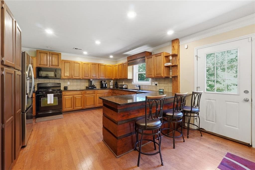 5 bedroom, 4 bathroom, 2,780 sq ft single family residence for sale at 2305 Brafton Court, Acworth, GA 30101 — photo 8