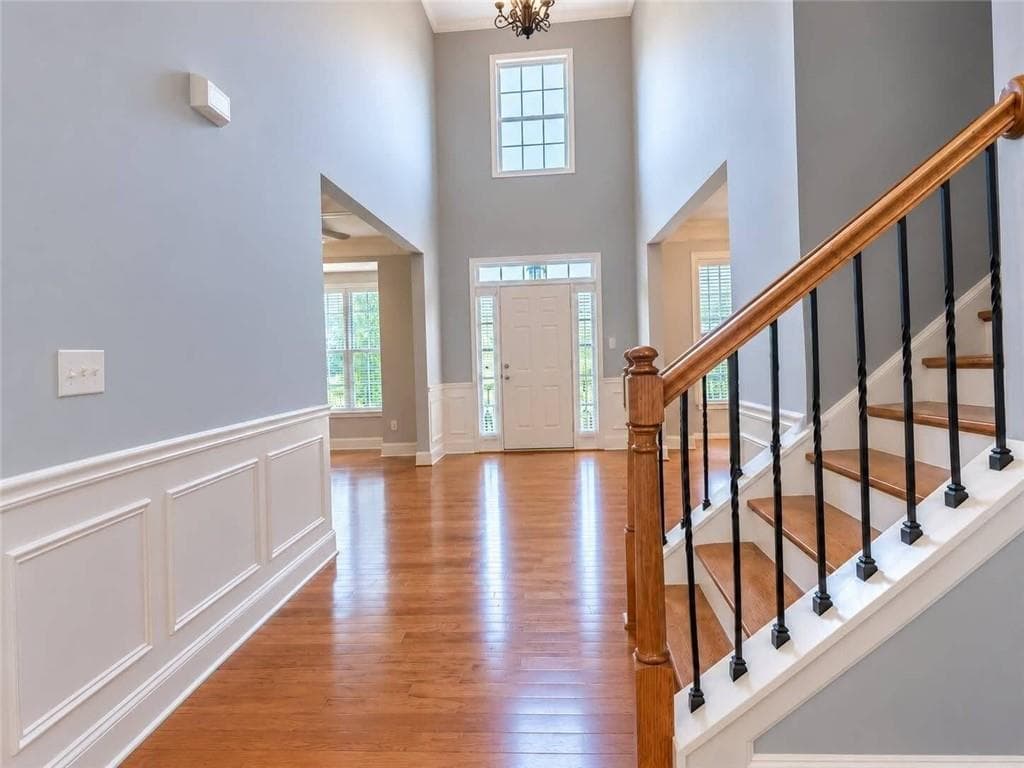 7 bedroom, 5 bathroom, 5,158 sq ft single family residence for rent at 5335 Chestnut Drive, Cumming, GA 30040 for $3,499 a month — photo 2