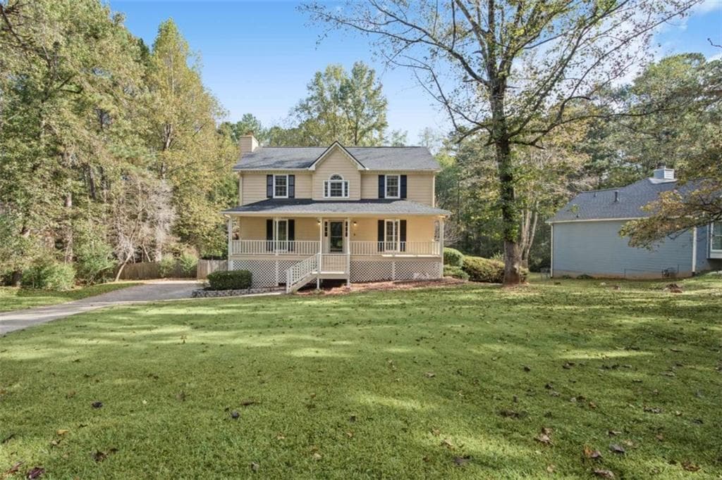 3 bedroom, 3 bathroom, 1,748 sq ft single family residence for sale at 3111 Lakepoint Circle, Acworth, GA 30102 — photo 2