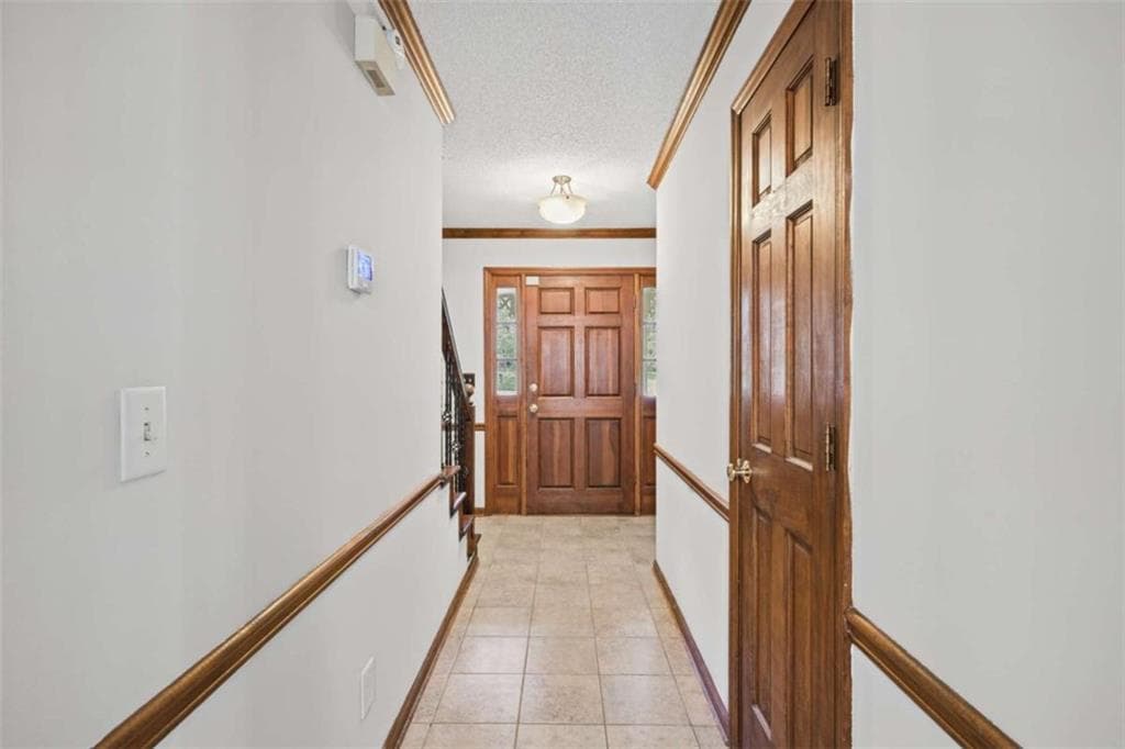 3 bedroom, 3 bathroom, 1,748 sq ft single family residence for sale at 3111 Lakepoint Circle, Acworth, GA 30102 — photo 7