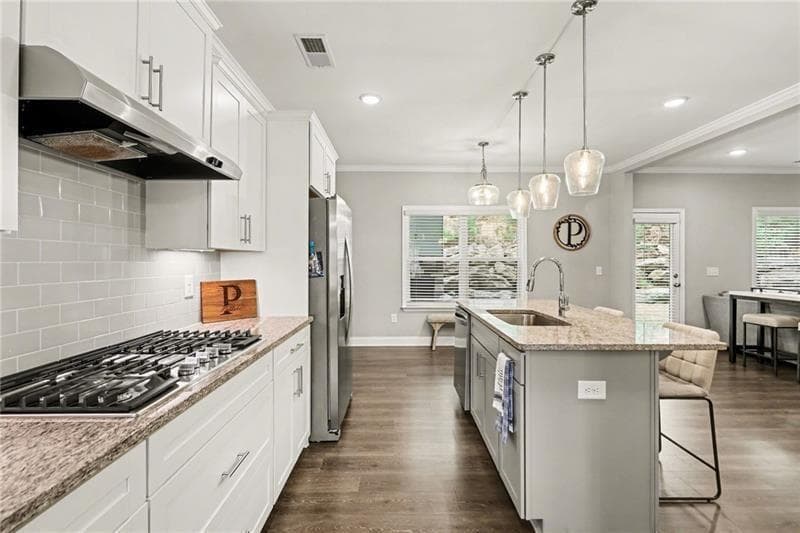6 bedroom, 4 bathroom, 3,451 sq ft single family residence for sale at 540 Glen Abbey Circle, Mableton, GA 30126 — photo 8