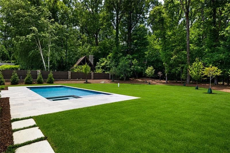 6 bedroom, 9 bathroom, 10,500 sq ft single family residence for sale at 1704 Wildwood Road, Atlanta, GA 30306 — photo 5