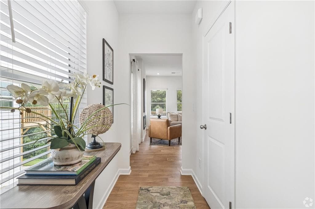 3 bedroom, 3 bathroom, 1,912 sq ft single family residence for sale at 2684 Jordan Lane, Lithia Springs, GA 30122 — photo 3