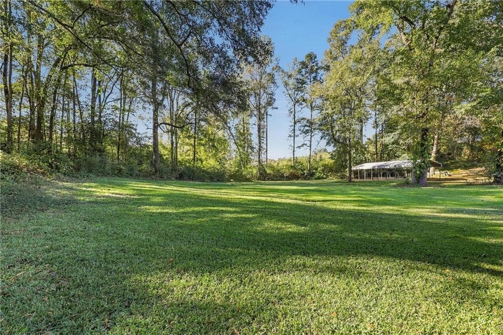 4 bedroom, 2 bathroom, 1,792 sq ft single family residence for sale at 1890 Historic Homer Highway, Commerce, GA 30529 — photo 2