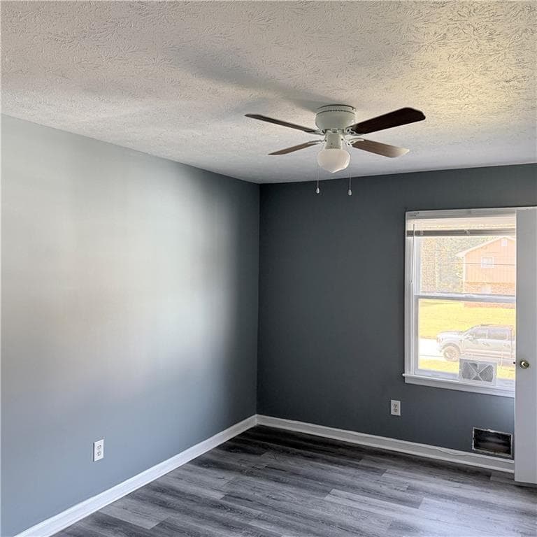 3 bedroom, 3 bathroom, 1,249 sq ft single family residence for rent at 6565 Woodford Road, South Fulton, GA 30349 for $1,500 a month — photo 9