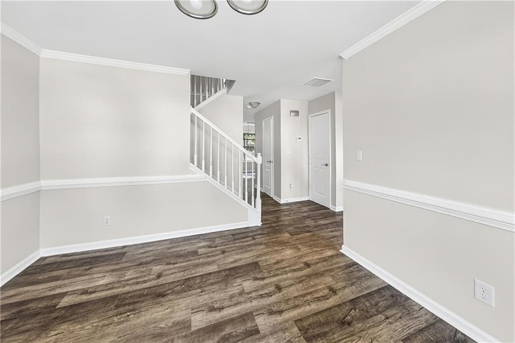 4 bedroom, 3 bathroom, 1,937 sq ft single family residence for sale at 238 Hunters Chase, Mcdonough, GA 30253 — photo 3