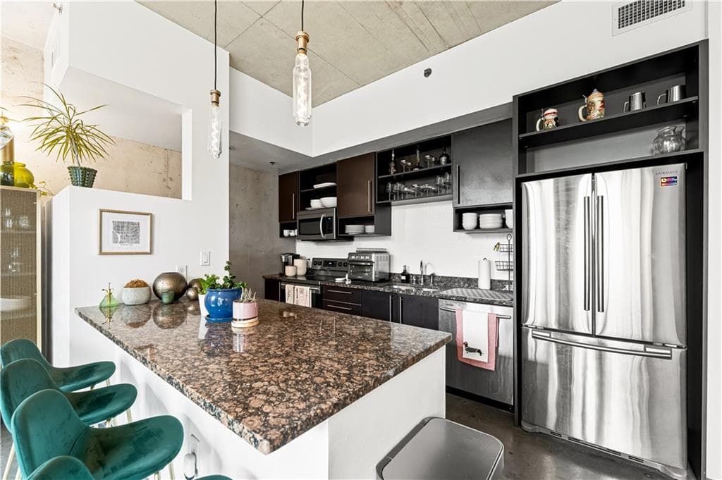 1 bedroom, 1 bathroom, 795 sq ft condominium for rent at 480 John Wesley Dobbs Avenue 415, Atlanta, GA 30312 for $1,950 a month — photo 4