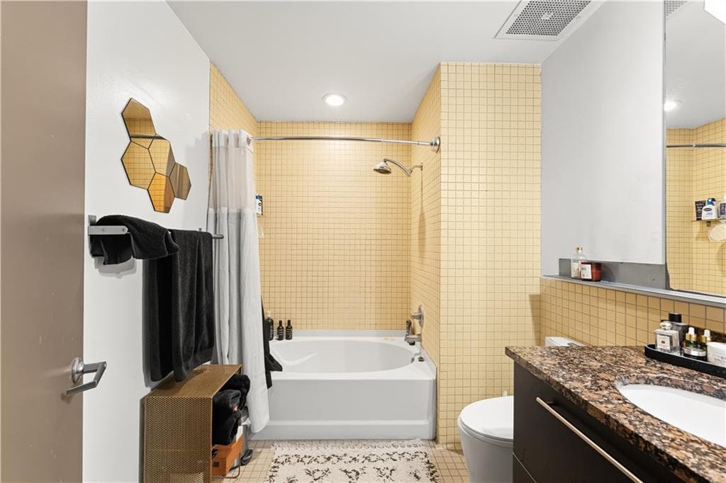 1 bedroom, 1 bathroom, 795 sq ft condominium for rent at 480 John Wesley Dobbs Avenue 415, Atlanta, GA 30312 for $1,950 a month — photo 10