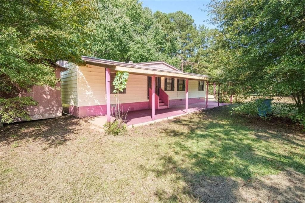 3 bedroom, 2 bathroom, 1,104 sq ft single family residence for sale at 245 Brannan Road, Mcdonough, GA 30253 — photo 2
