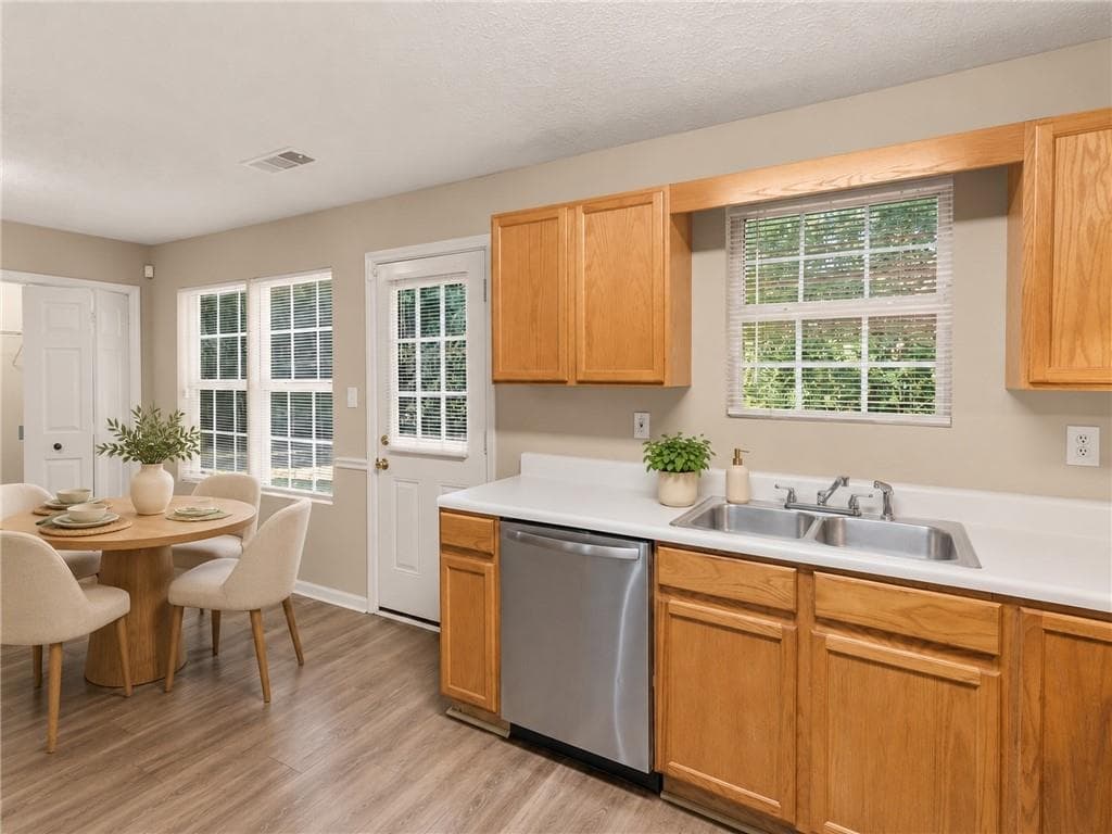 4 bedroom, 3 bathroom, 1,500 sq ft single family residence for rent at 160 Melinda Drive, Stockbridge, GA 30281 for $1,850 a month — photo 9
