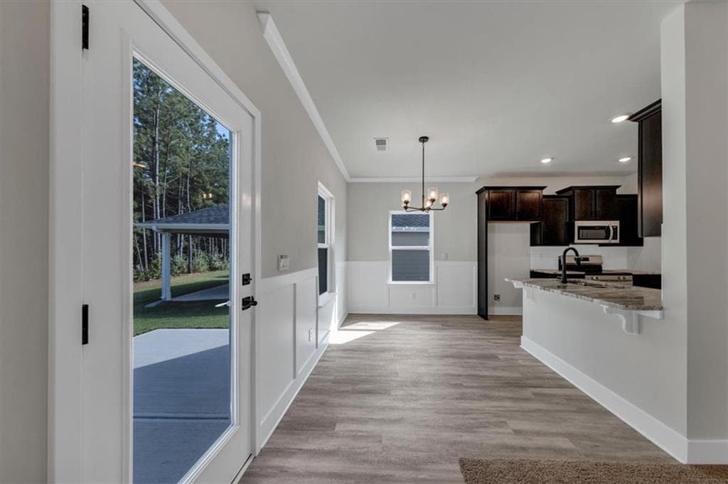3 bedroom, 3 bathroom, 1,643 sq ft single family residence for sale at 146 Chaucer Lane, Carrollton, GA 30117 — photo 6