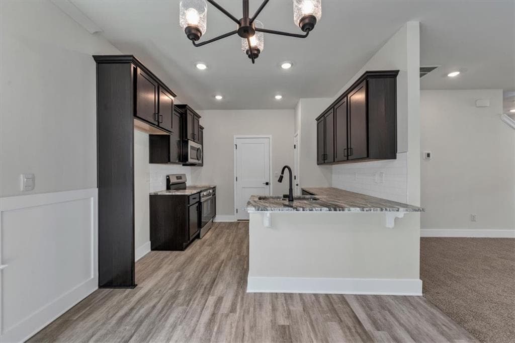 3 bedroom, 3 bathroom, 1,643 sq ft single family residence for sale at 146 Chaucer Lane, Carrollton, GA 30117 — photo 8