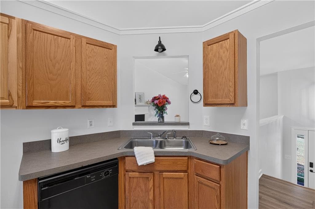 3 bedroom, 2 bathroom, 1,786 sq ft single family residence for sale at 108 Cedars Glen Way, Villa Rica, GA 30180 — photo 8