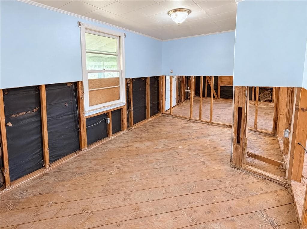 3 bedroom, 1 bathroom, 877 sq ft single family residence for sale at 755 Commerce Road, Jefferson, GA 30549 — photo 4