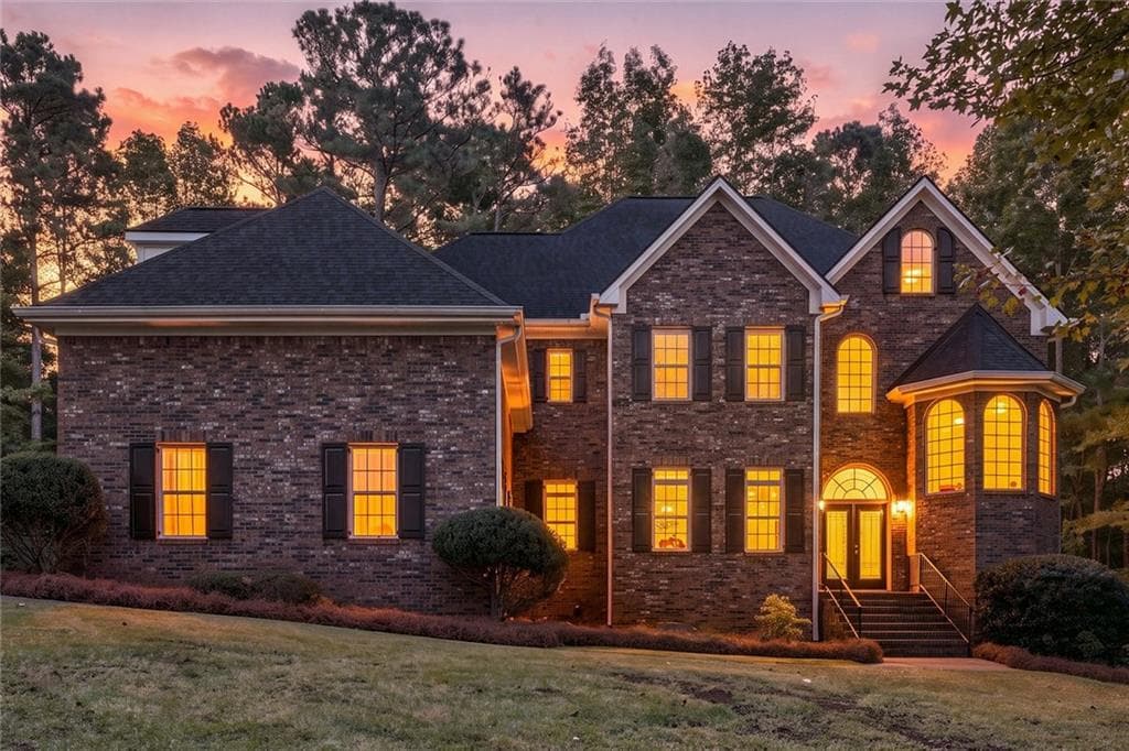 3 bedroom, 3 bathroom, 3,979 sq ft single family residence for sale at 4300 Winslow Court, Douglasville, GA 30135 — photo 2