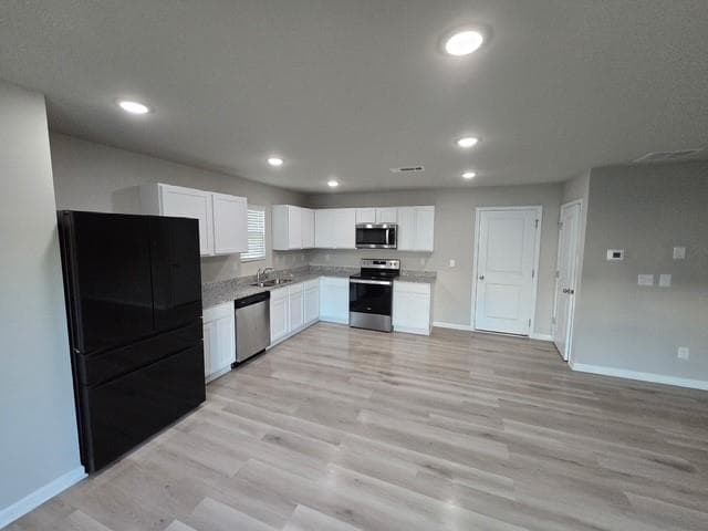4 bedroom, 3 bathroom, 2,388 sq ft single family residence for rent at 154 Martin Mill Trail, Warner Robins, GA 31093 for $2,100 a month — photo 4