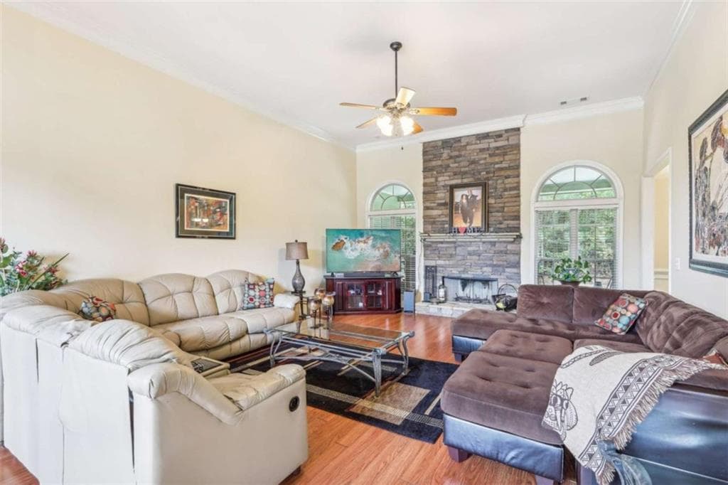 4 bedroom, 4 bathroom, 3,000 sq ft single family residence for rent at 125 Logans Run, Covington, GA 30016 for $3,000 a month — photo 3
