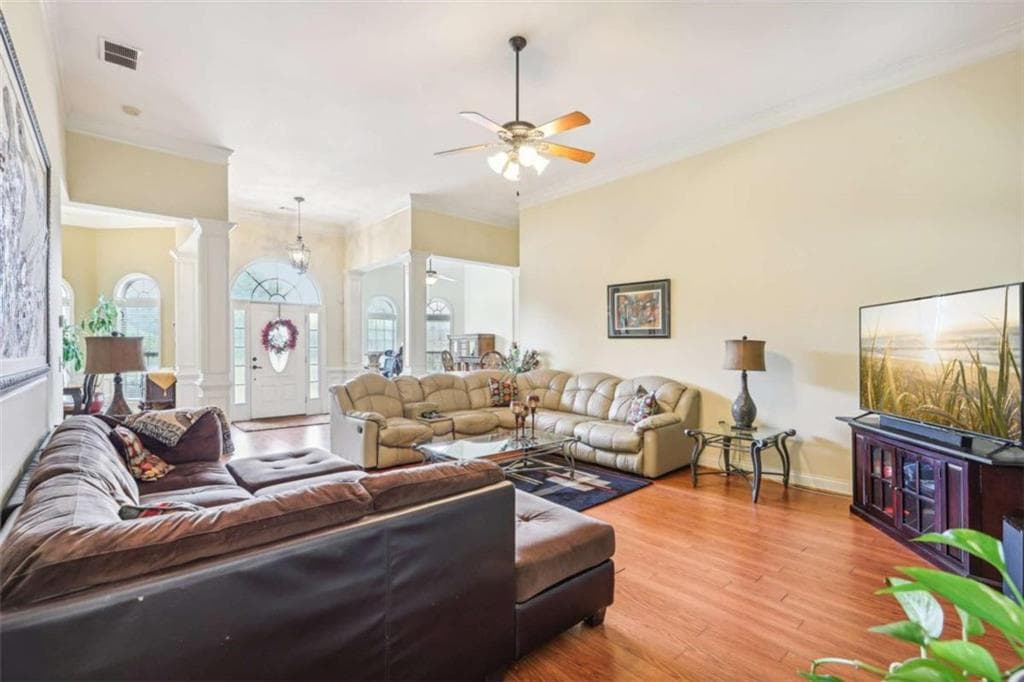 4 bedroom, 4 bathroom, 3,000 sq ft single family residence for rent at 125 Logans Run, Covington, GA 30016 for $3,000 a month — photo 4