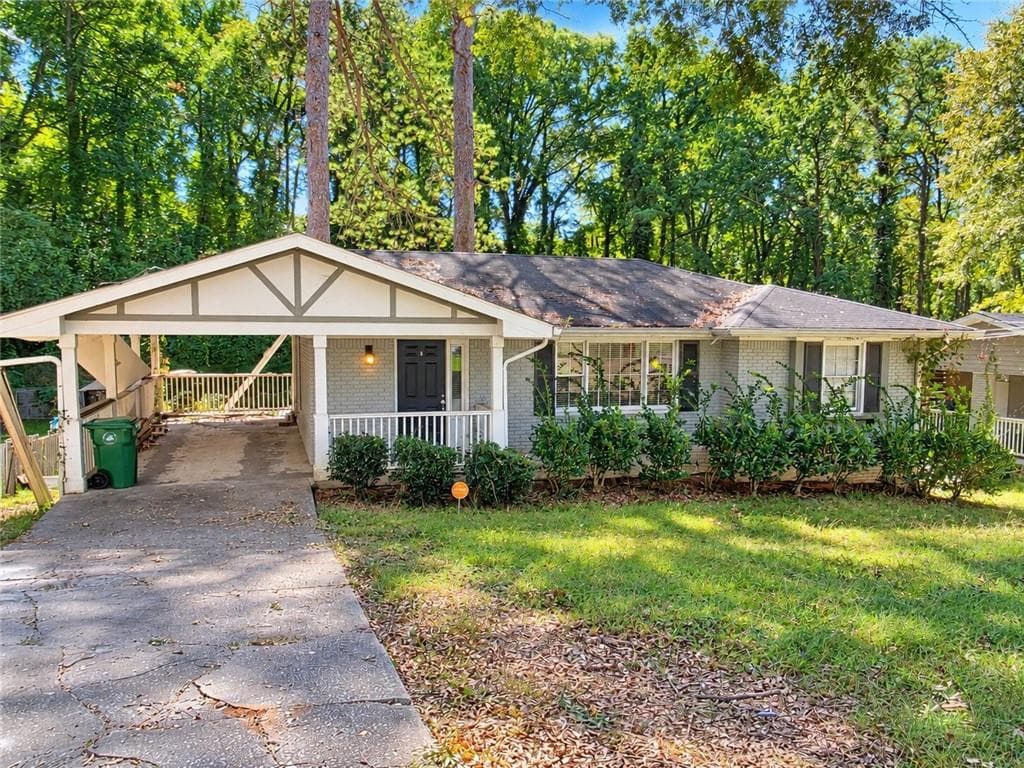 3 bedroom, 2 bathroom, 1,531 sq ft single family residence for sale at 1767 Arkose Drive, Atlanta, GA 30316
