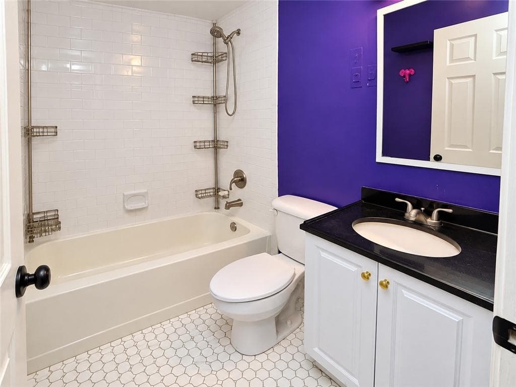 3 bedroom, 2 bathroom, 1,531 sq ft single family residence for sale at 1767 Arkose Drive, Atlanta, GA 30316 — photo 9