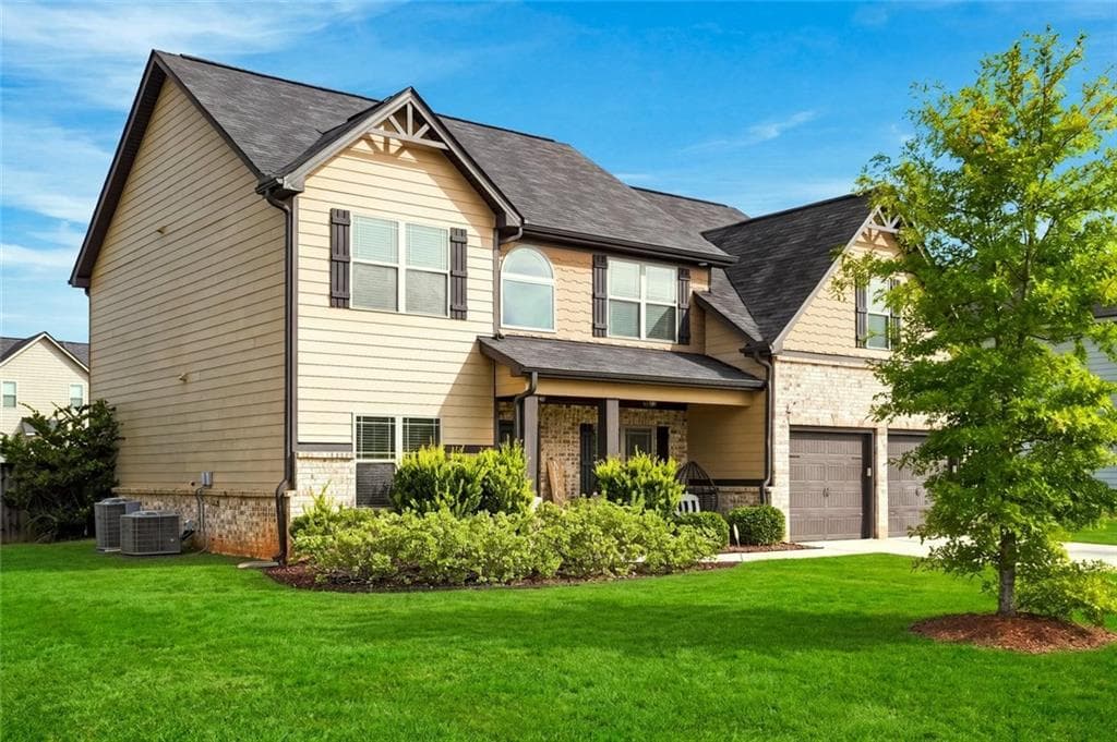 5 bedroom, 4 bathroom, 3,912 sq ft single family residence for rent at 524 Harmony Way, Locust Grove, GA 30248 for $2,750 a month — photo 2