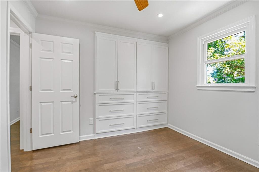 3 bedroom, 2 bathroom, 962 sq ft single family residence for sale at 3841 Lavilla Drive, Powder Springs, GA 30127 — photo 4
