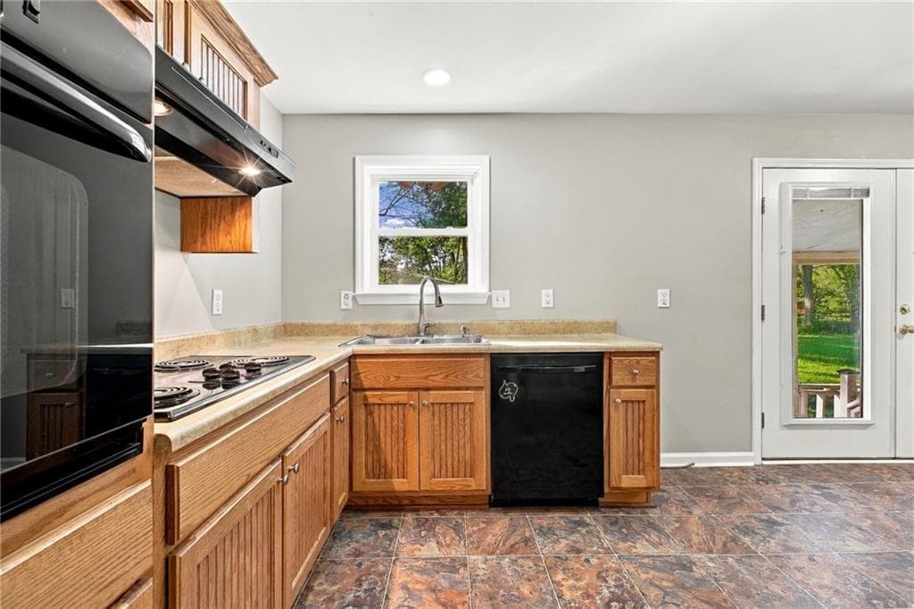 3 bedroom, 2 bathroom single family residence for sale at 16 Mango Road, Rome, GA 30161 — photo 9