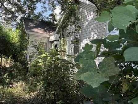 2 bedroom, 1 bathroom, 1,242 sq ft single family residence for sale at 205 S Masonic Street, Millen, GA 30442 — photo 3