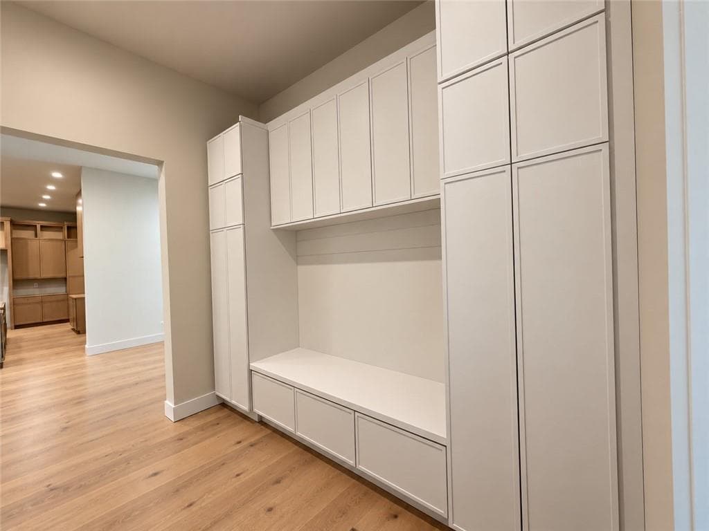 6 bedroom, 7 bathroom, 4,785 sq ft single family residence for sale at 1515 Northridge Road, Sandy Springs, GA 30350 — photo 9