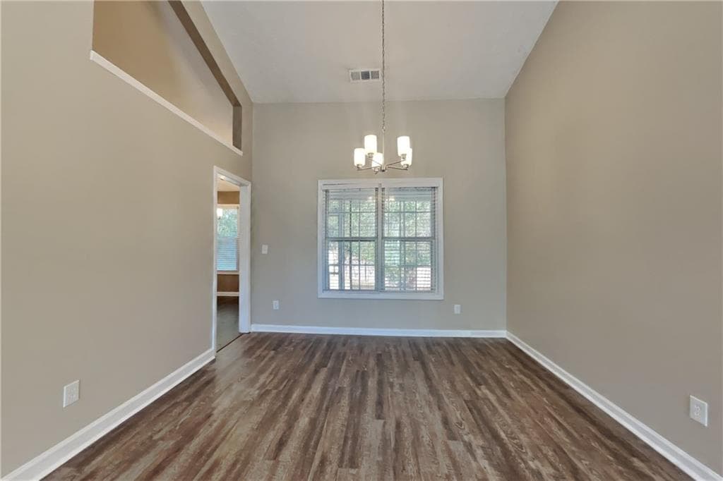 3 bedroom, 2 bathroom, 1,586 sq ft single family residence for rent at 6078 Hillsdale Circle, Flowery Branch, GA 30542 for $2,150 a month — photo 5