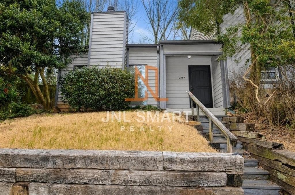 2 bedroom, 2 bathroom, 1,272 sq ft townhouse for rent at 297 Toweridge Drive, Marietta, GA 30064 for $1,650 a month — photo 1 of 10
