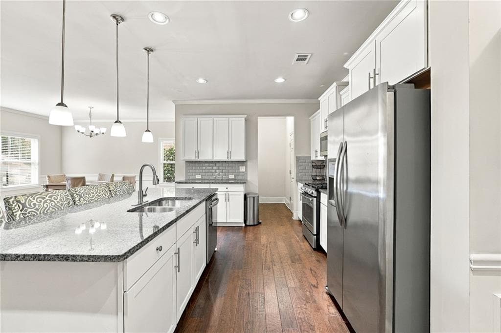 4 bedroom, 3 bathroom, 2,758 sq ft single family residence for rent at 6623 Rivergreen Road, Flowery Branch, GA 30542 for $2,800 a month — photo 7