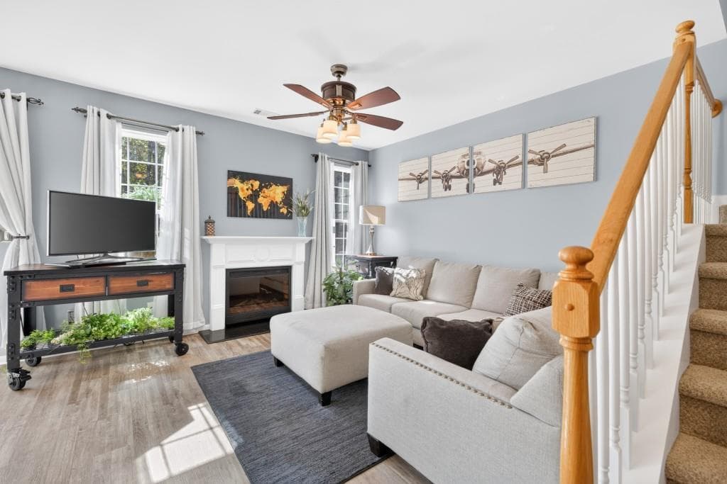 2 bedroom, 3 bathroom, 1,672 sq ft townhouse for sale at 3152 Brockenhurst Drive, Buford, GA 30519 — photo 5