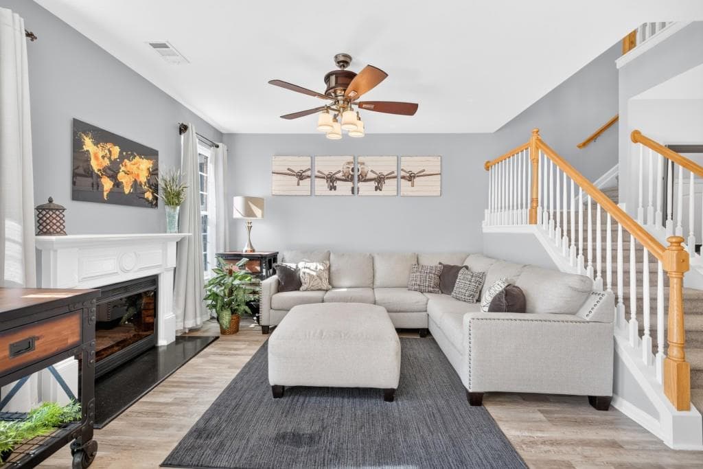 2 bedroom, 3 bathroom, 1,672 sq ft townhouse for sale at 3152 Brockenhurst Drive, Buford, GA 30519 — photo 6