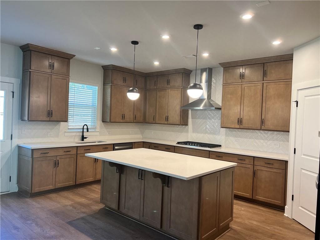5 bedroom, 5 bathroom, 3,386 sq ft single family residence for sale at 4885 Rosarian Drive, Cumming, GA 30040 — photo 6