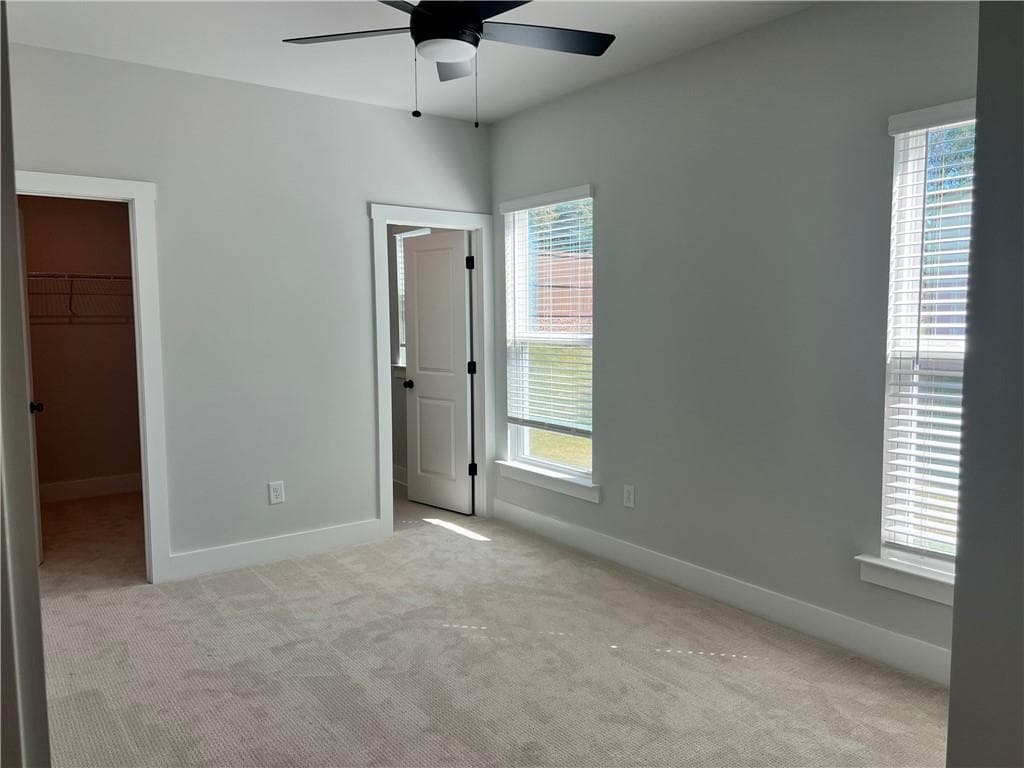 5 bedroom, 5 bathroom, 3,386 sq ft single family residence for sale at 4885 Rosarian Drive, Cumming, GA 30040 — photo 10