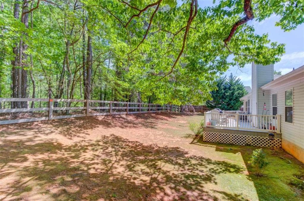 3 bedroom, 2 bathroom, 1,912 sq ft single family residence for rent at 3314 Banks Mountain Drive, Gainesville, GA 30506 for $2,300 a month — photo 4